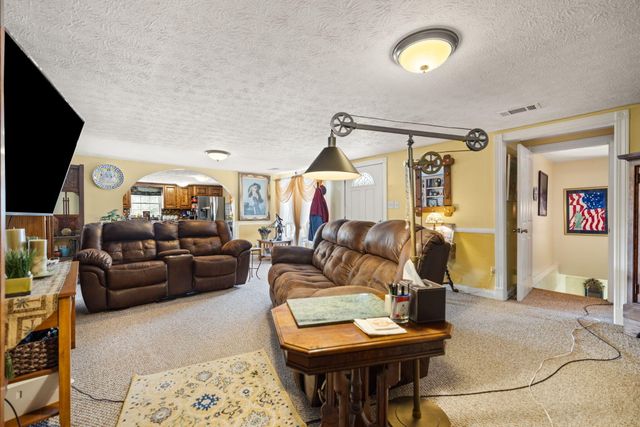 111 Natures Way, Monticello, KY 42633