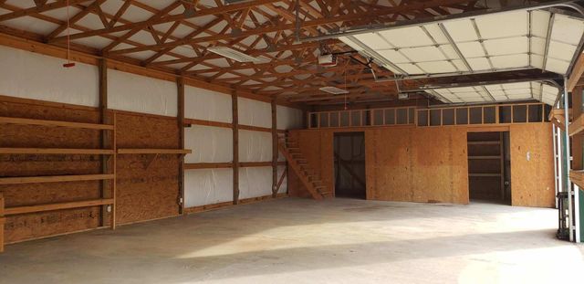 111 Natures Way, Monticello, KY 42633