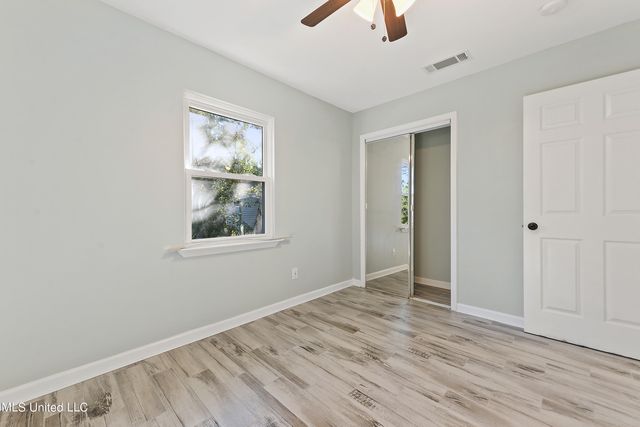 6071 Comanche Street, Kiln, MS 39556