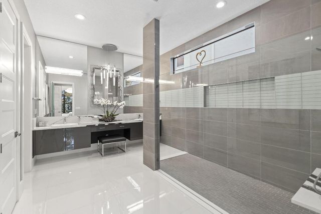 5705 Gauguin Terrace, Palm Beach Gardens, FL 33418