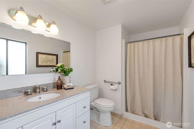 20229 24th Avenue W, Lynnwood, WA 98036