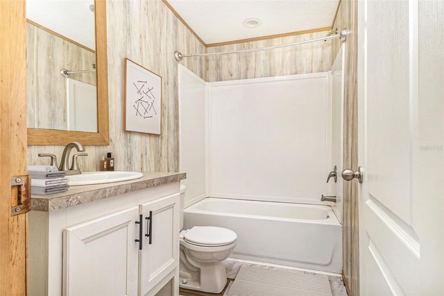 16423 NW 262ND STREET, Okeechobee, FL 34972