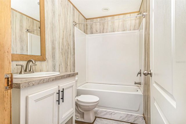 16423 NW 262ND STREET, Okeechobee, FL 34972