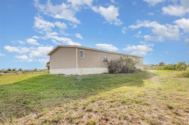 16423 NW 262ND STREET, Okeechobee, FL 34972