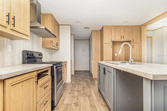 16423 NW 262ND STREET, Okeechobee, FL 34972