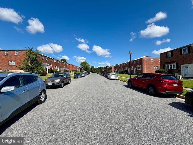 959 REGINA DR, Baltimore, MD 21227