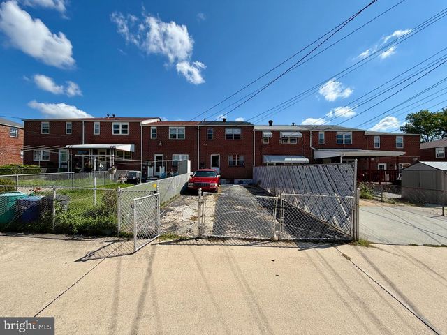 959 REGINA DR, Baltimore, MD 21227