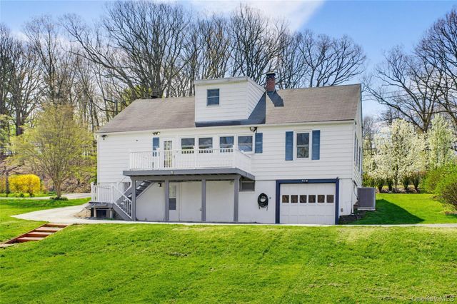 48 Quaker Hill Road, Monroe, NY 10950
