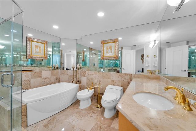 1455 Ocean Dr 909, Miami Beach, FL 33139