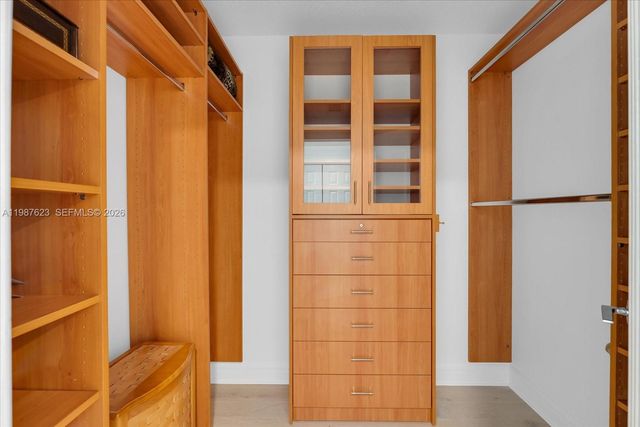 1455 Ocean Dr 909, Miami Beach, FL 33139