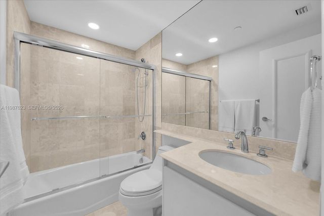 1455 Ocean Dr 909, Miami Beach, FL 33139