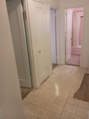 3655 Shore Parkway 4C, Brooklyn, NY 11235