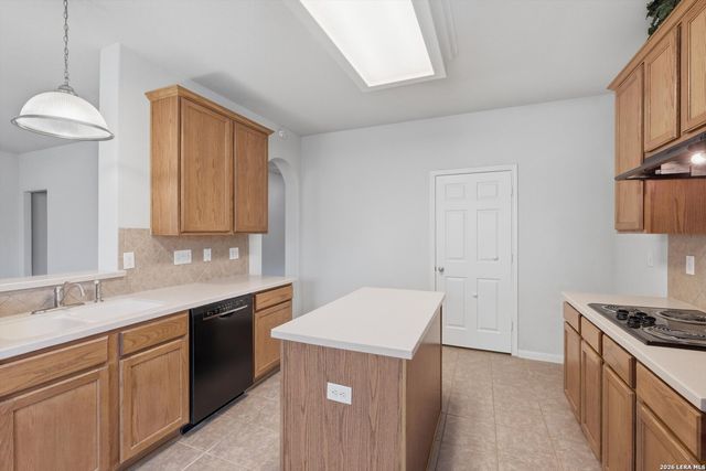 100 Ling Lane, Cibolo, TX 78108