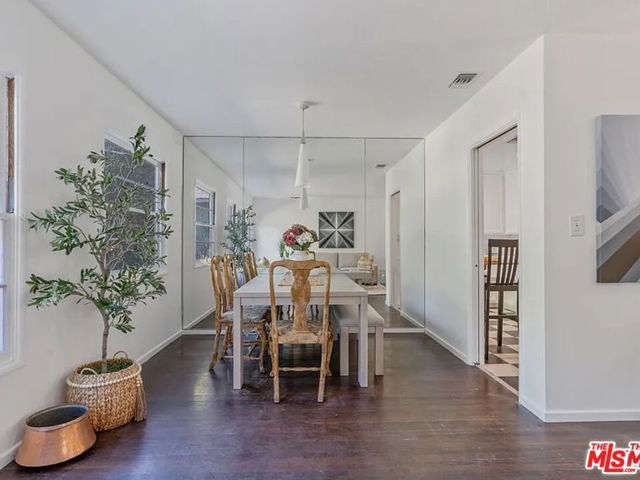 3031 S Bentley Avenue, Los Angeles, CA 90034