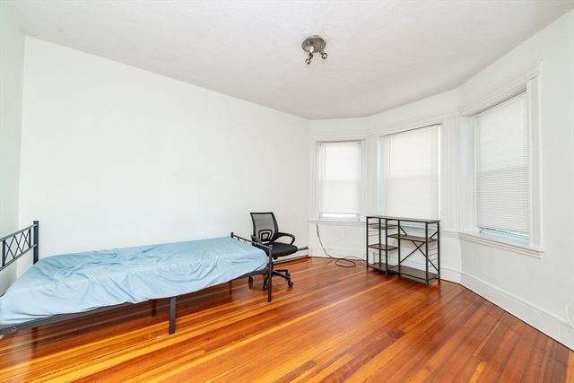 4A Weld Aveneue, Boston, MA 02119