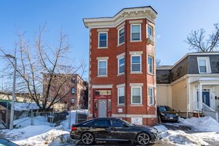 4A Weld Aveneue, Boston, MA 02119