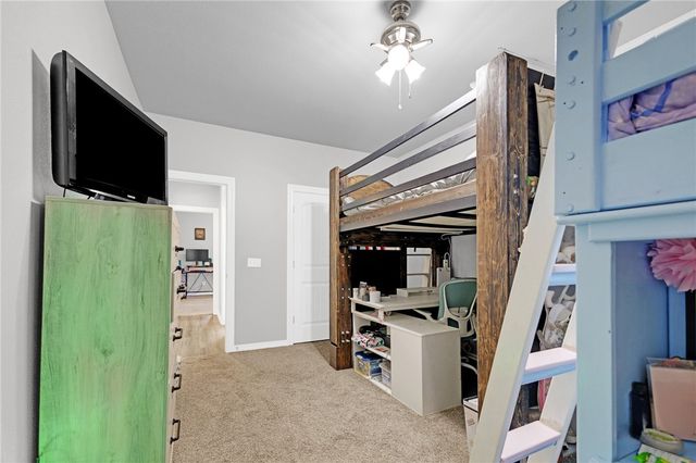 952 Glass Street, Cave Springs, AR 72718