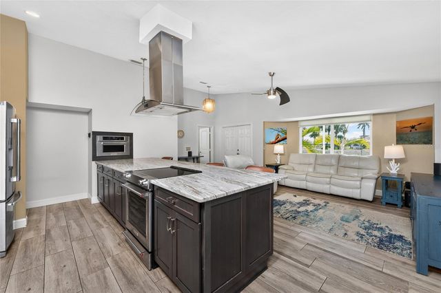 2532 DIXON TERRACE, Port Charlotte, FL 33981