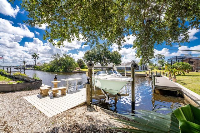 2532 DIXON TERRACE, Port Charlotte, FL 33981