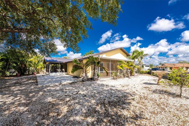 2532 DIXON TERRACE, Port Charlotte, FL 33981