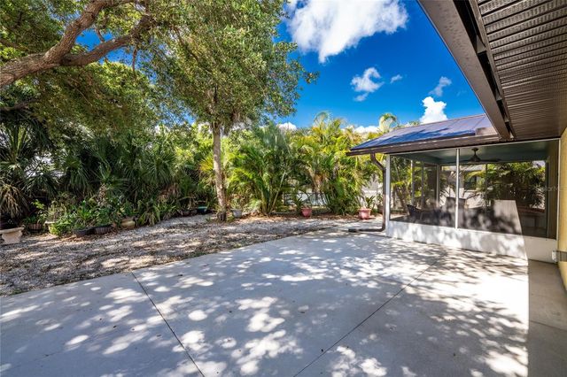 2532 DIXON TERRACE, Port Charlotte, FL 33981