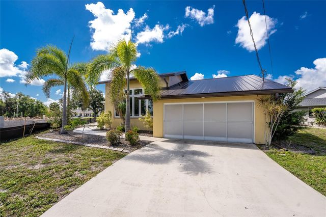 2532 DIXON TERRACE, Port Charlotte, FL 33981