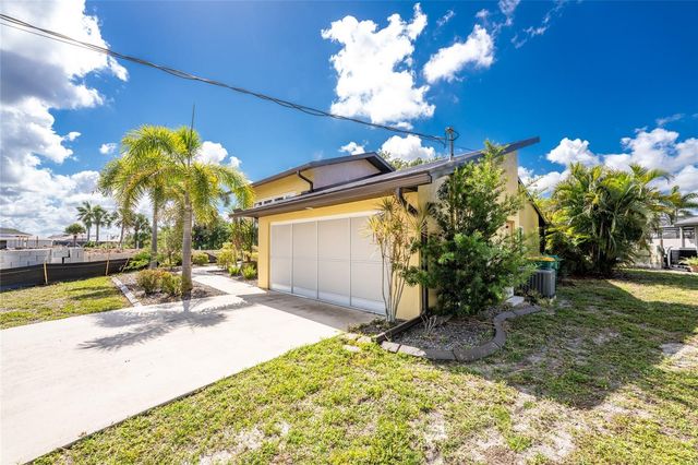 2532 DIXON TERRACE, Port Charlotte, FL 33981