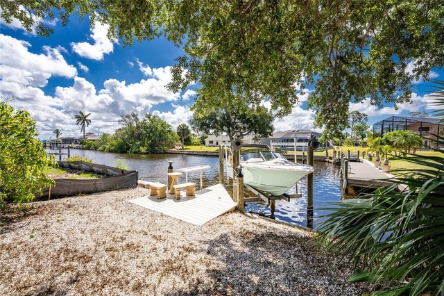 2532 DIXON TERRACE, Port Charlotte, FL 33981