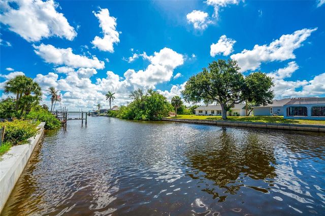 2532 DIXON TERRACE, Port Charlotte, FL 33981