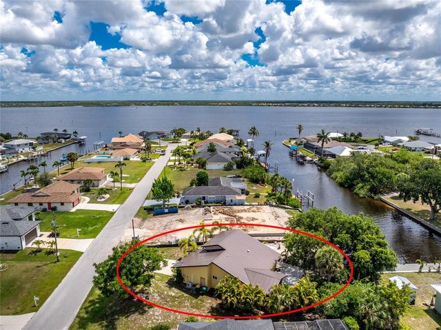 2532 DIXON TERRACE, Port Charlotte, FL 33981