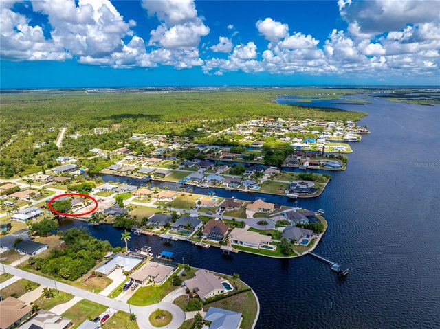 2532 DIXON TERRACE, Port Charlotte, FL 33981