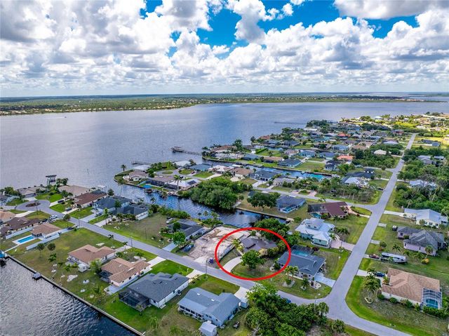 2532 DIXON TERRACE, Port Charlotte, FL 33981