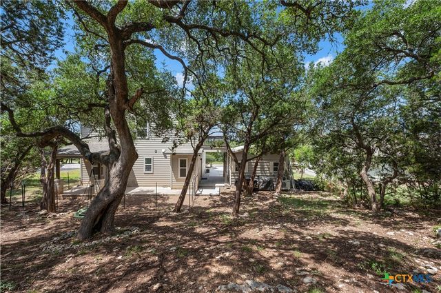 1130 Twin Deer Lane, Canyon Lake, TX 78133