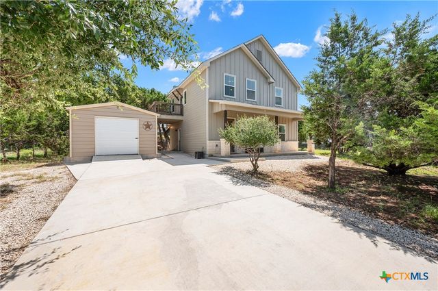 1130 Twin Deer Lane, Canyon Lake, TX 78133