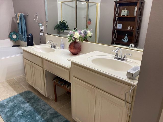 4025 Steepleridge Drive, The Colony, TX 75056