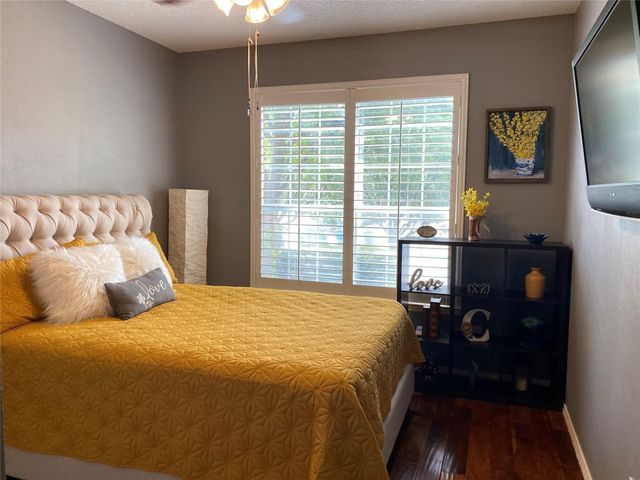 4025 Steepleridge Drive, The Colony, TX 75056