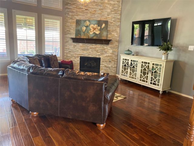 4025 Steepleridge Drive, The Colony, TX 75056