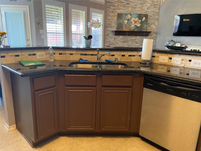 4025 Steepleridge Drive, The Colony, TX 75056