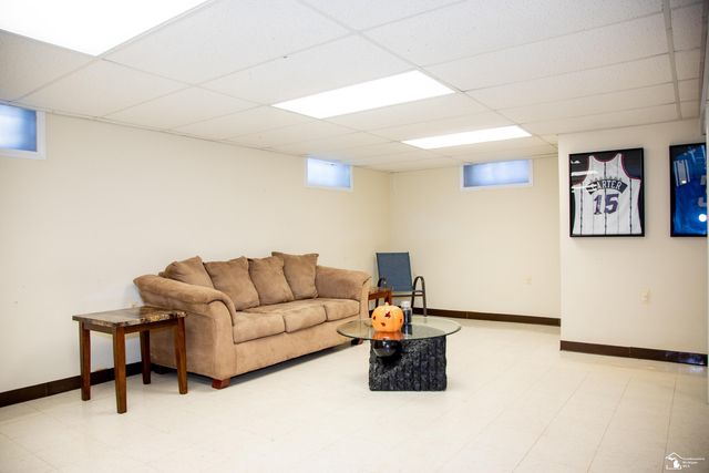 15649 Churchill Street, Southgate, MI 48195