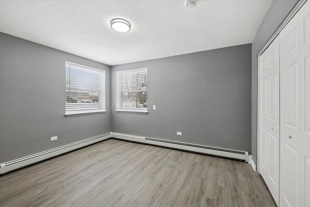 1910 S 16th Avenue 3, Broadview, IL 60155