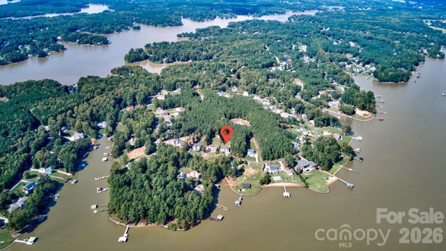 630 Kenway Loop, Mooresville, NC 28117