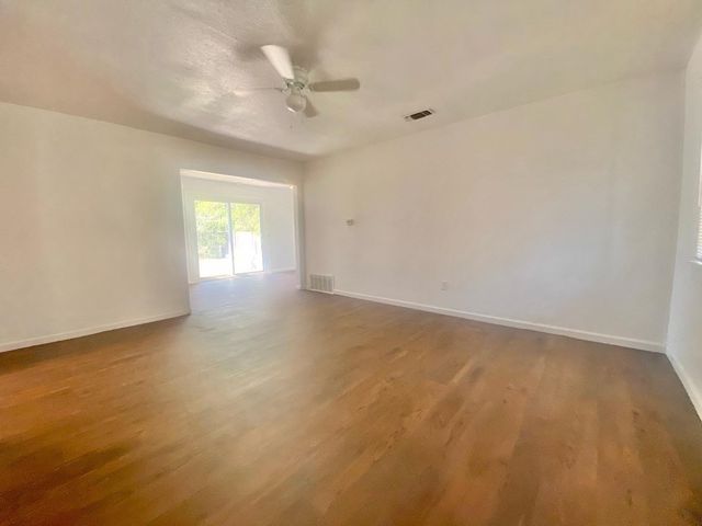 517 54th Street, Lubbock, TX 79404