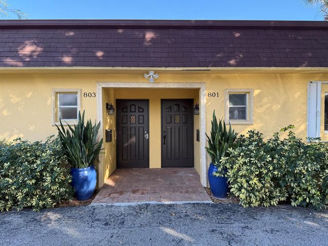 803 NE 2nd Avenue, Delray Beach, FL 33444