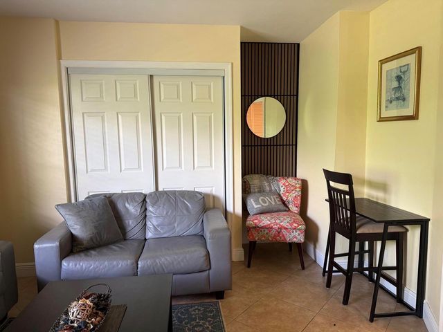803 NE 2nd Avenue, Delray Beach, FL 33444