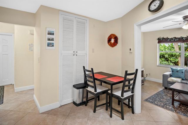 803 NE 2nd Avenue, Delray Beach, FL 33444