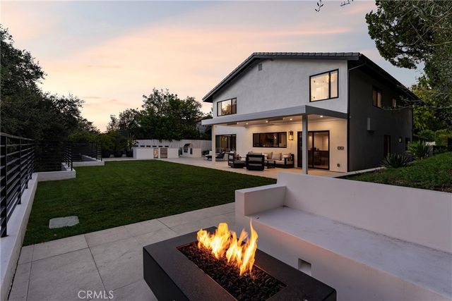 4425 Park Alisal, Calabasas, CA 91302