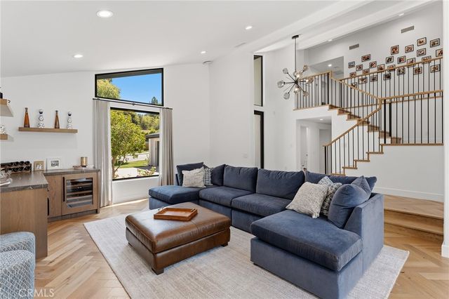 4425 Park Alisal, Calabasas, CA 91302