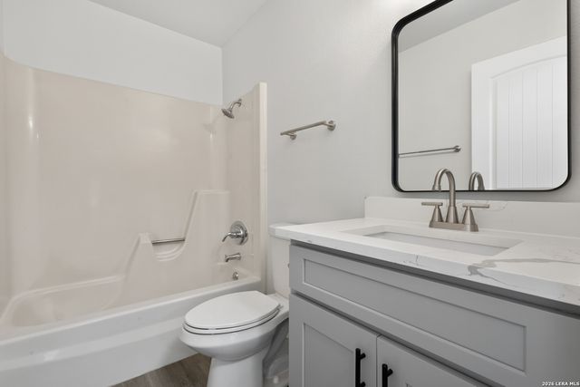 1319 RIO LINDA ST, San Antonio, TX 78245