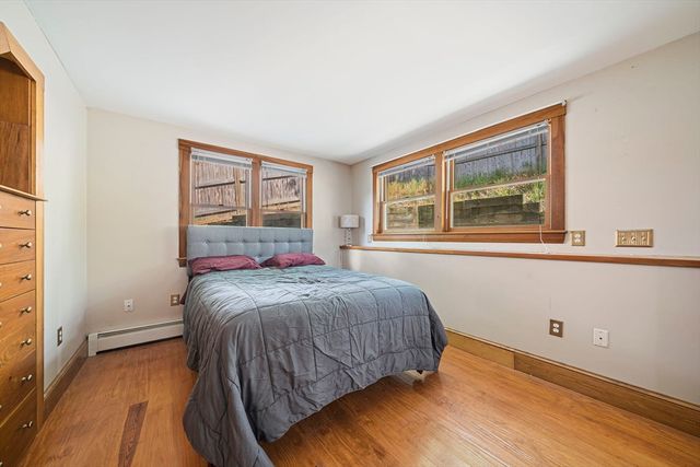 5 Margerie St, Plymouth, MA 02360
