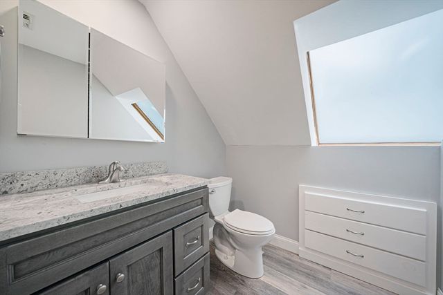5 Margerie St, Plymouth, MA 02360